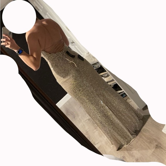 Women’s Full Length Gold Dress - Picture 5 of 5